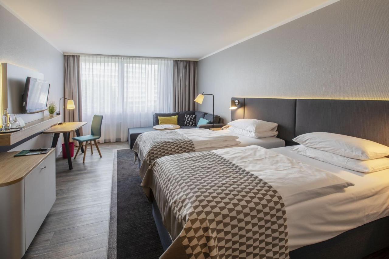 Holiday Inn Dusseldorf-Neuss, An Ihg Hotel Екстер'єр фото